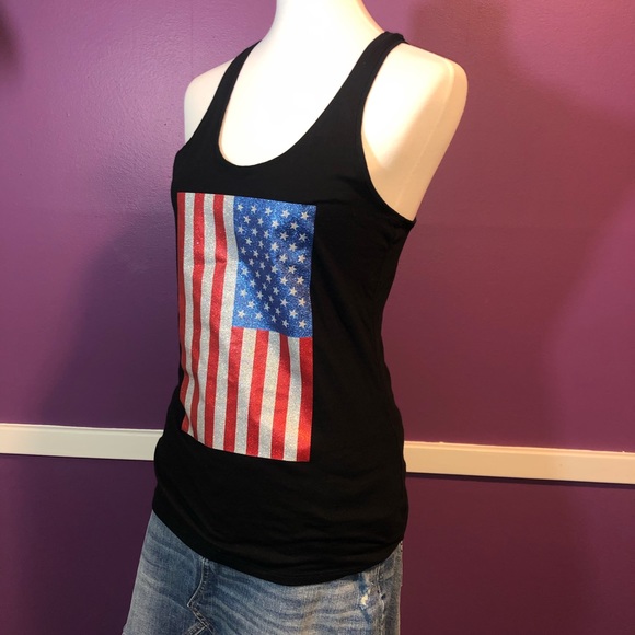 🇺🇸 Victoria’s Secret Pink Sequin Tank - Picture 4 of 8